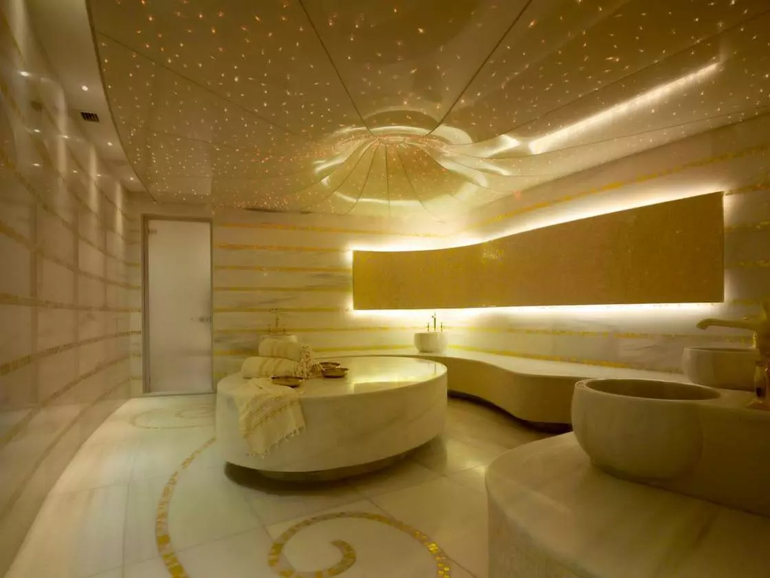 SWISS_SHABAVIZ (15).jpg